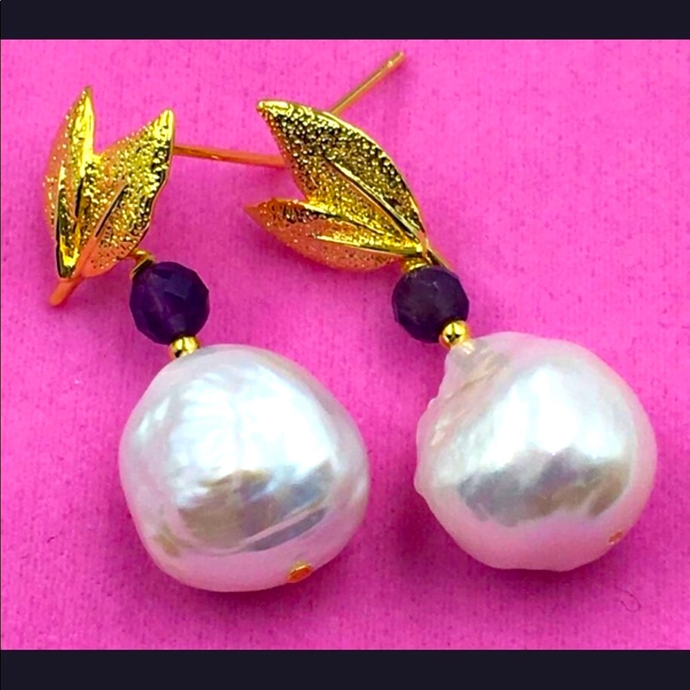 🌹PEARL EARRINGS 🌹